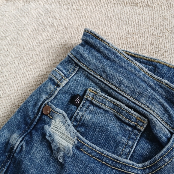 judy blue ♡ relaxed fit jeans - Picture 3 of 10